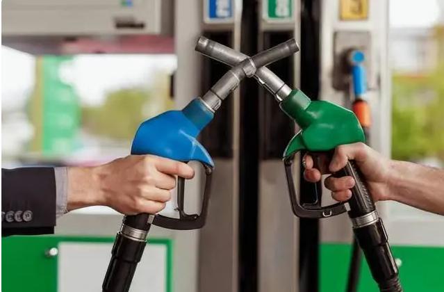 汽油和柴油的调价已进入一个恶循环,汽油也在昨日开启了"最新"的零售